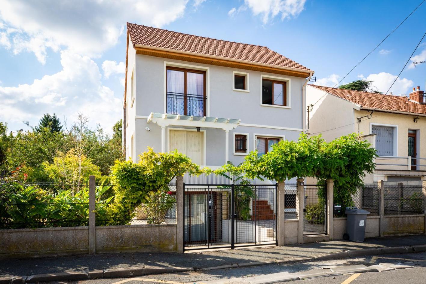 فيلنوف لو روا Residence Artemis Paris Orly Aeroport المظهر الخارجي الصورة